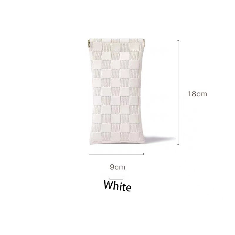 Daily Glasses Pouch – Soft Protective Storage for Everyday Carry